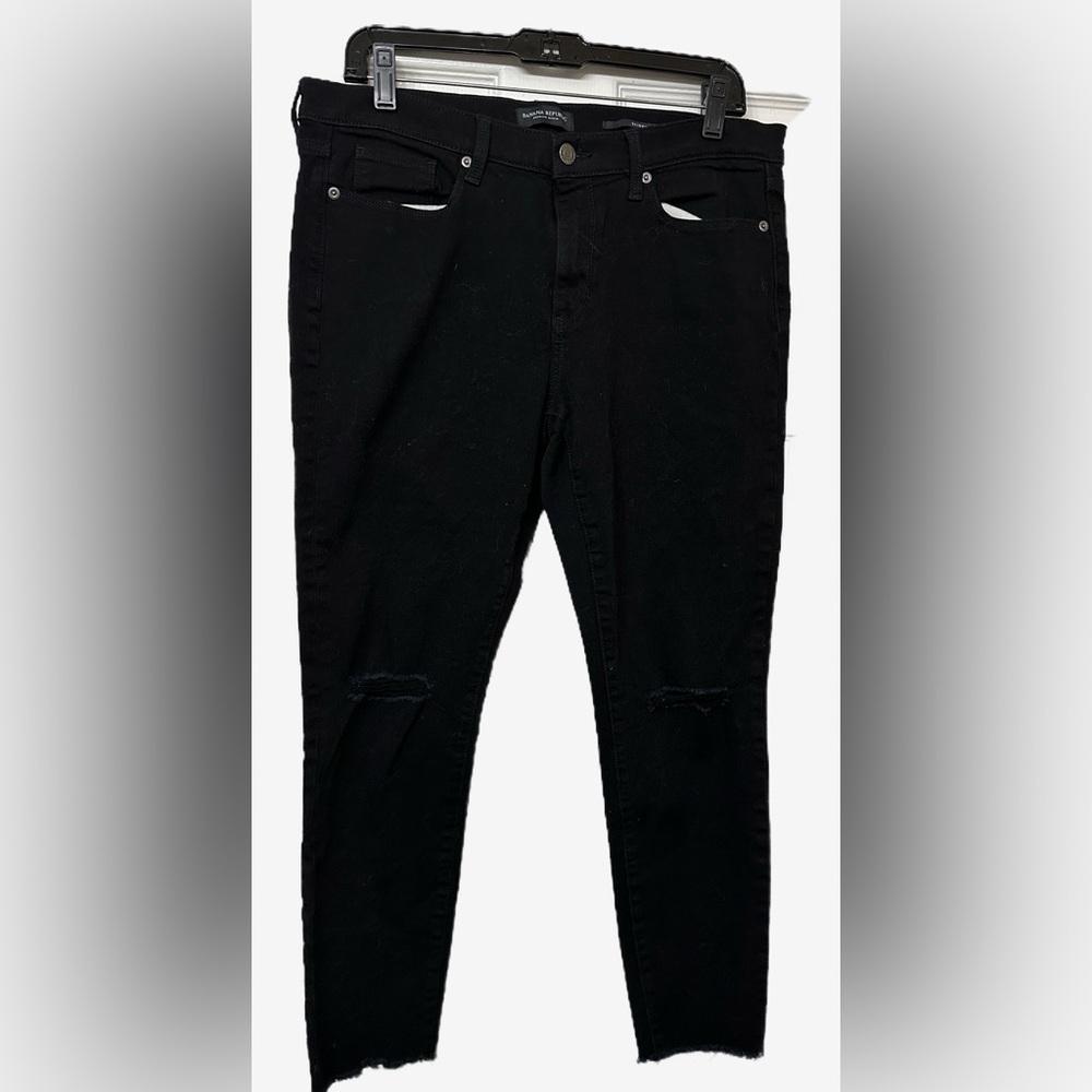Banana Republic Jeans Black Straight Leg Denim Skinny Fit Ripped Size 31
